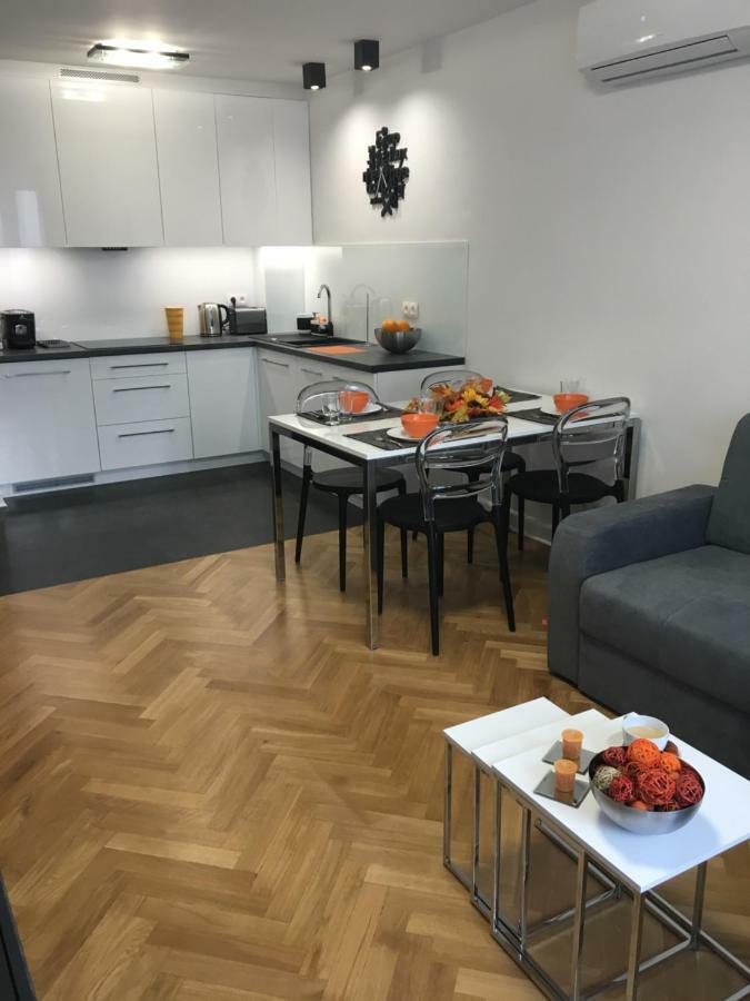 شقة وارسو  في Apartament Emilia المظهر الخارجي الصورة